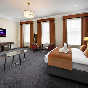 ballantrae-hotel.edinburghhotelsuk.org/